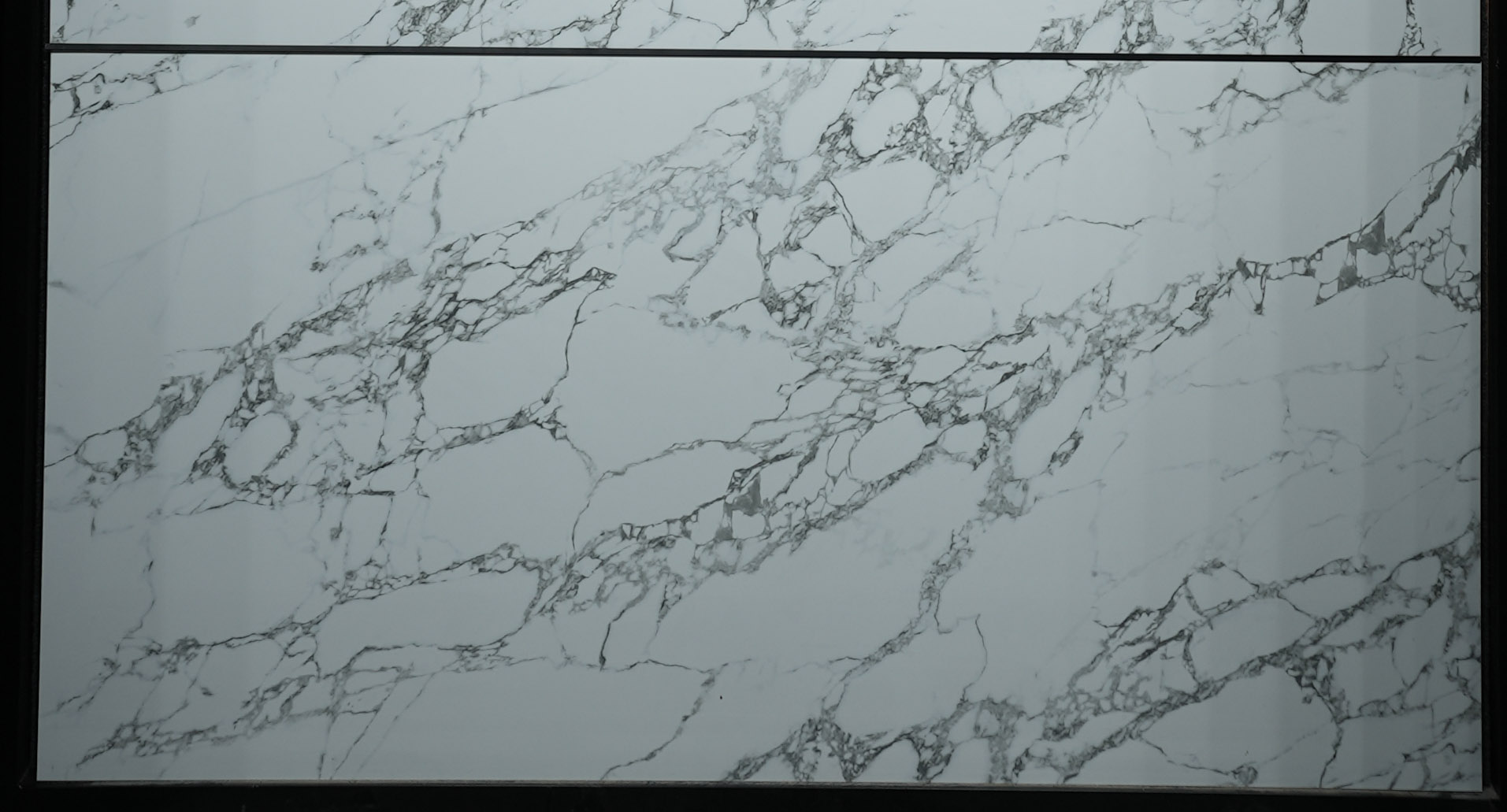 Glossy Finish DR PGVT Arabescato Bianco Glazed Vitrified Tiles 600x1200 mm
