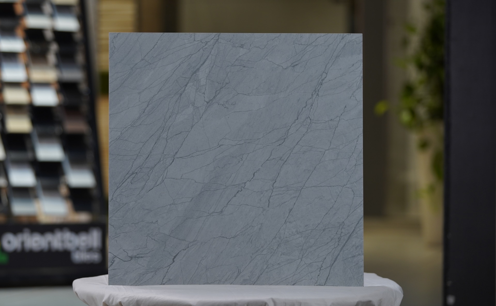Glossy Finish PGVT Spider Marble Grey DK Glazed Vitrified Tiles 600x600 mm